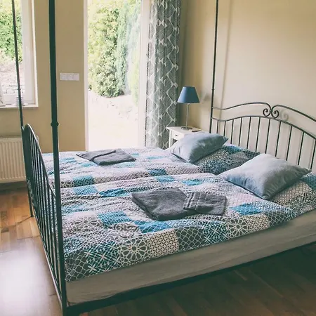 Pri Ceste Quarto em Acomodações Particulares *