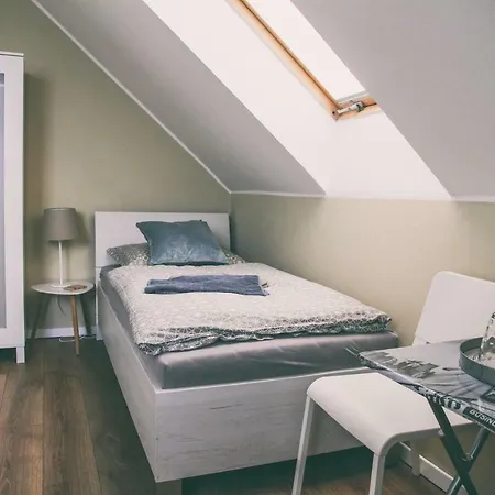 Pri Ceste Quarto em Acomodações Particulares Budimír