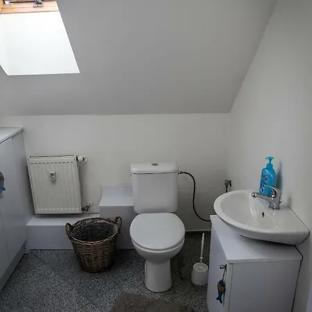 Pri Ceste Quarto em Acomodações Particulares Budimír